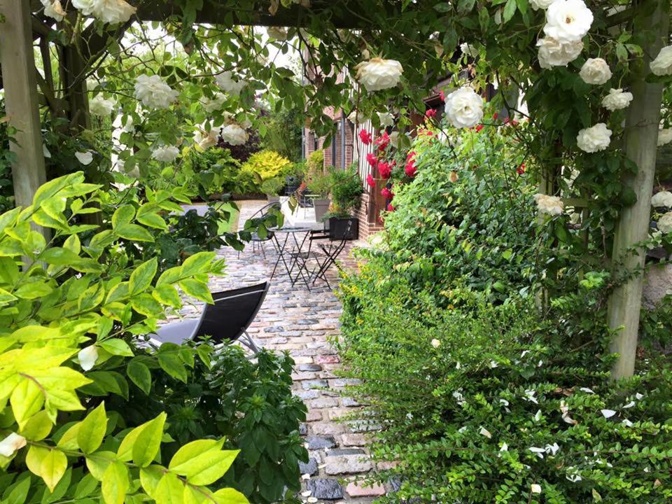 Le Manoir De La Campagne Hotel Yebleron Eksteriør billede