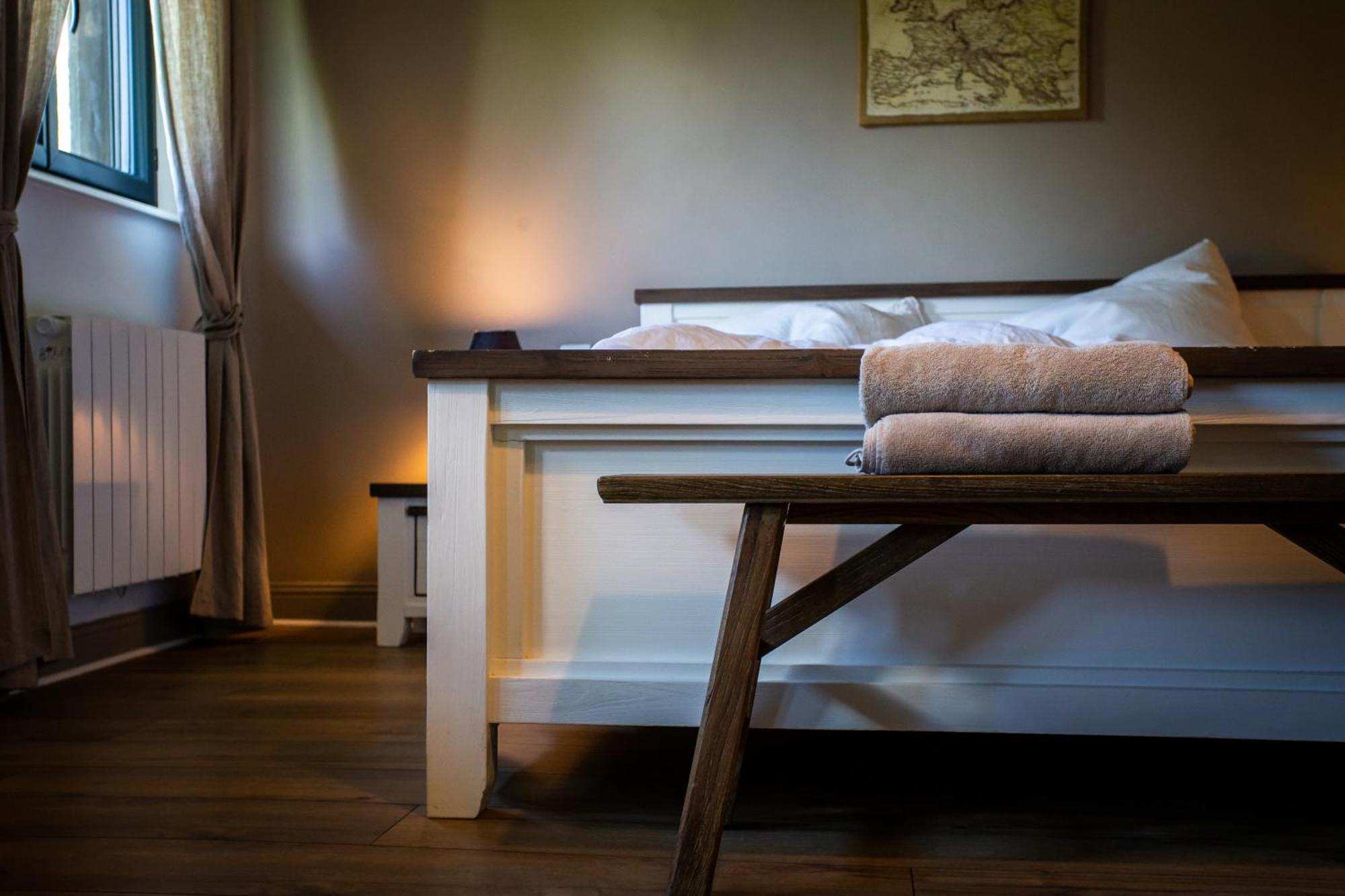 Le Manoir De La Campagne Hotel Yebleron Eksteriør billede